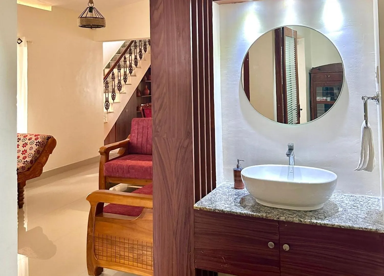 Spacious Beach Side House - Joyce Cottage Kerala Thiruvananthapuram Holiday home